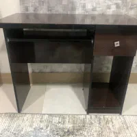 میز کامپیوتر