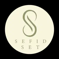 فروشنده خانوم کیف و کفش زنانه