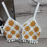 تعدادی لباس نو|لباس|تربت جام, شهید نصرالهی|دیوار