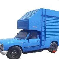 استخدام نیسان ، اریسان با راننده