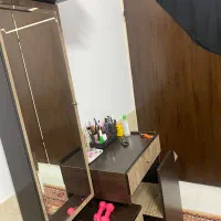 میز تحریر و میز آرایش