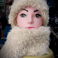 کلاه و شال گردن دخترانه دست بافت|لباس|همدان, |دیوار