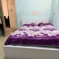 تخت دو نفره به همراه میز|تخت و سرویس خواب|سمنان, |دیوار