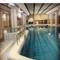 غریق نجات (هتل مارال)