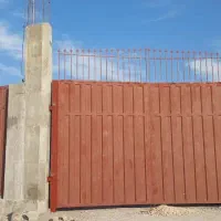 نیازمند کارگر ساده وشاگرد جهت درب درب وپنجره آهنی