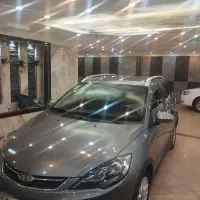 ام وی ام ۳۱۵ اکسلنت لاکچری