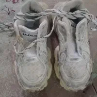 کفش کتونی بالنسیگا اصل.43.44درحد نو