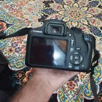 یک عدد دوربین canon 1300Dبه فروش میرسد