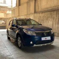 رنو ساندرو اتوماتیک