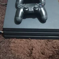 یک عدد پلستیشن پرو