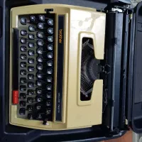 دستگاه ماشین نویسی دستی ژاپن اصل|کلکسیون اشیاء عتیقه|نوشهر, |دیوار