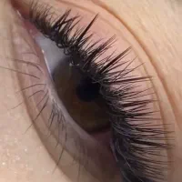 آف خدمات تخصصی اکستنشن مژه و لیفت