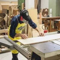 استخدام MDF کار   ( برشکار و مونتاژ کار )