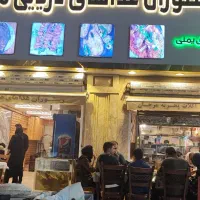 استخدام پرسنل سالندارو شاطر در رستوران