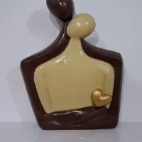 مجسمه دکوری آغوش شیک
