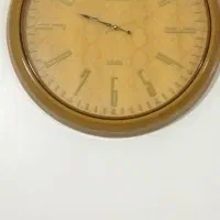 ساعت چوبی گرد
