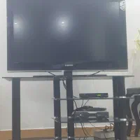 تلویزیون ال سی دی۴۲ اینچ سامسونگ با دیجیتال و میز