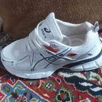 کتونی آسیکس سایز 42|کیف، کفش، کمربند|خرم‌آباد, |دیوار