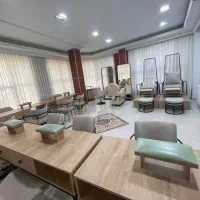 اجاره میز ناخن با کم ترین قیمت /تاپ لوکیشن قلهک