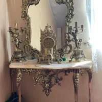 فروشنده و خریدار وسایل برنزی لوستر ومس