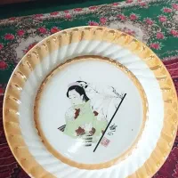 بشقاب دیوار کوب قدیمی