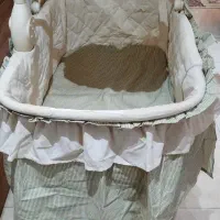 تخت گهواره کنار مادر در حد نو|تخت و صندلی بچه|شهریار, شهرک وائین|دیوار