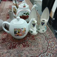 شمعدانی و گلدان و قوری