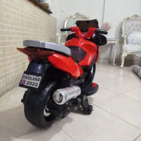 موتور شارژی ۲ نفره سایز فوق بزرگ|اسباببازی|تهران, مینای جنوبی|دیوار