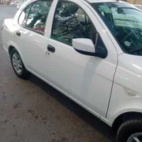 ساینا کم کار کارمندی