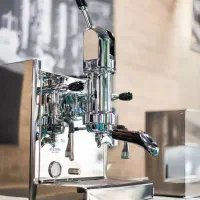 دستگاه ماشین اسپرسو ساز (قهوه ساز) صنعتی حرفه ای|کافی‌شاپ و رستوران|تهران, صادقیه|دیوار
