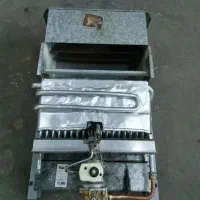 آبگرمکن دیواری کارکرده|آبگرمکن، پکیج، شوفاژ|مرند, |دیوار