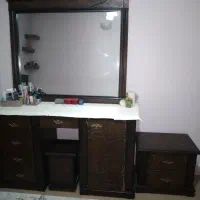 سرویس تخت و میز آرایش