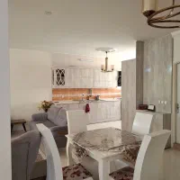 ۱۵۰ متری/ قبل از معلم / بازسازی شده/عرصه دار