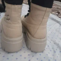 نیم بوت زنانه|کیف، کفش، کمربند|سلماس, |دیوار