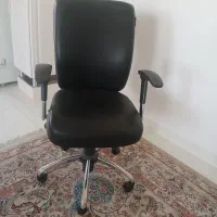 صندلی چرخدار