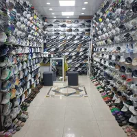 استخدام نیرو در کفش فروشی