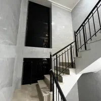 رهن آپارتمان ۹۵متر (غربی مخابرات) تمیز، غرق نور