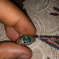 زمرد زیبا و پر خواص|جواهرات|آمل, |دیوار