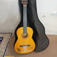 گیتار طرح یاماها
