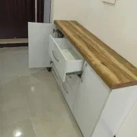 فروش فروی به دلیل کمبود فضا|جاکفشی، کمد، دراور|رشت, باهنر|دیوار