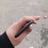 ایفون se2020|موبایل|اسلام‌شهر, مسکن مهر اسلاشهر (شهرک امام خمینی)|دیوار