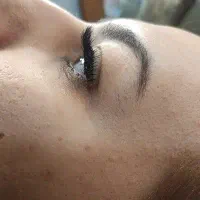 بهترین ونازل ترین قیمت کاشت واکستنشن مژه|خدمات آرایشگری و زیبایی|اصفهان, باتون|دیوار