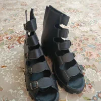 کفش سایز چهل