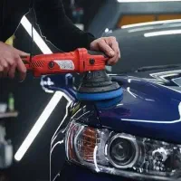 واکس و پولیش خودرو بصورت حرفه ای