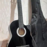 گیتار کلاسیک دیاموند