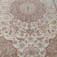 فرش ۶متری نو تمام ابریشم درجه یک  رنگ روشن|فرش|خمین, |دیوار