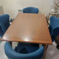 میز ناهارخوری ۴نفره در حد نو سفارشی ساز