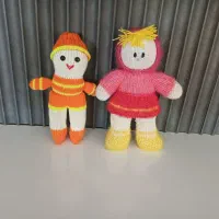 عروسک دستبافت