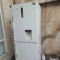 یخچال فریزر کاملا سالم
