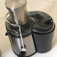 آبمیوه گیری ناسا در حد نو با جعبه